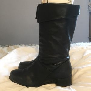 Women's Black Leather Mid Calf Boots